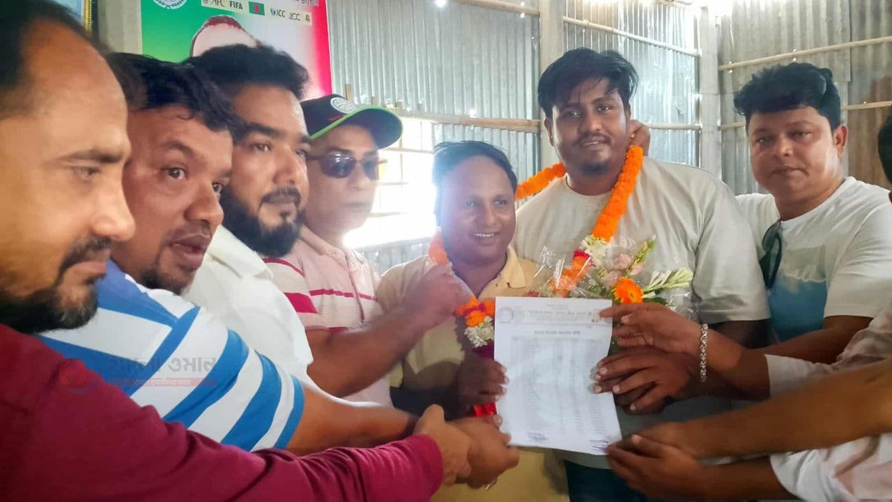 খানসামা উপজেলায় আরাফারত রহমান কোকো ক্রীয়া সংসদ এর  আহ্বায়ক  কমিটি গঠন
